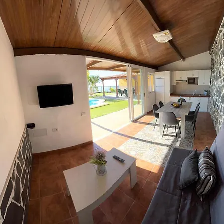 Casa Amelina Apartment *