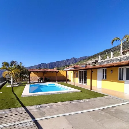 Casa Amelina Apartment *
